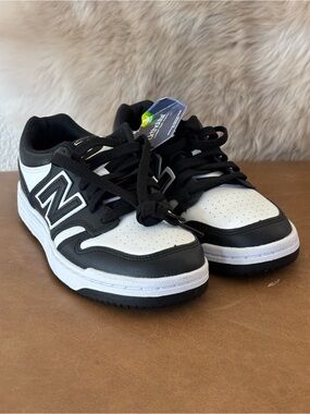 New Balance Kids Black & White Low-Top Sneakers